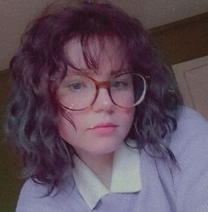 Meet your Posher, Eve